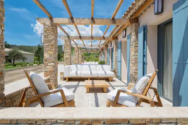 emeis-clinique-Bastide-de-Callian-terrasse