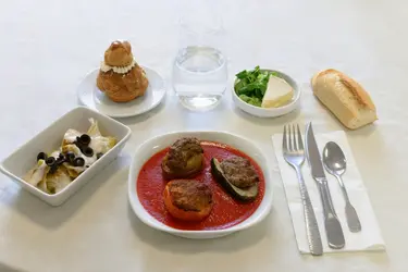 emeis clinique madeleine remuzat repas