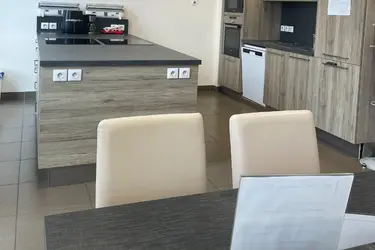 emeis institut addictologie du littoral salle cuisine