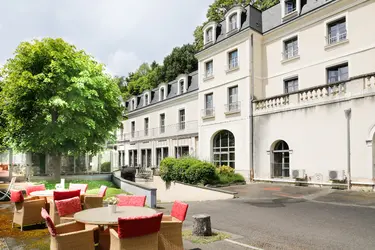 emeis-maison-de-retraite-choiseul-exterieur