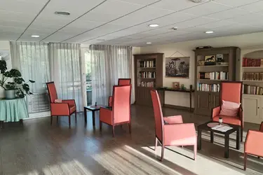 emeis maison de retraite diamantine espace de lecture