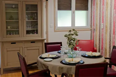 emeis maison de retraite docteur lhoste salle a manger