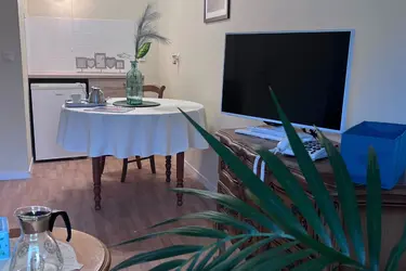 emeis maison de retraite les jardins de camille television