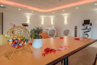 emeis maison de retraite les lys chesnay rocquencourt activites