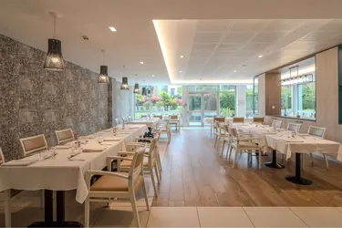 emeis maison de retraite les lys chesnay rocquencourt salle a manger