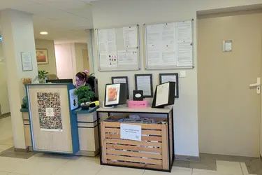 emeis-maison-de-retraite-les-pivoines-accueil