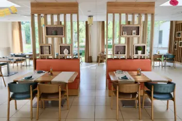emeis residence le clos saint sebastien salle restaurant