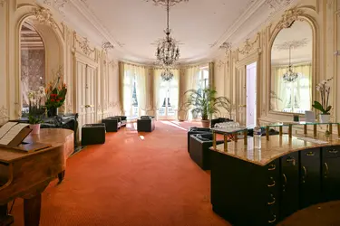 emeis_chateau de garches grand salon