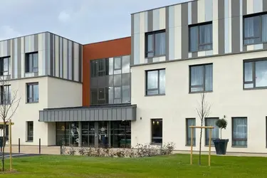 emeis cliniquedessacres entree