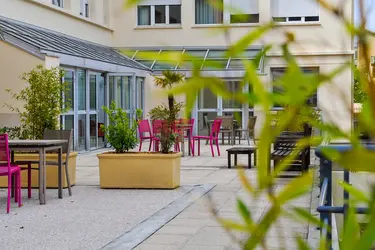 clinique villa marie louise 1