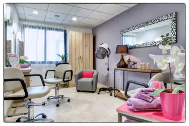 maison de retraite andernos les bains salon coiffure
