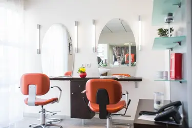 maison de retraite athena villeneuve de riviere coiffure