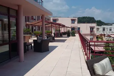 maison de retraite la bastide des cayrons terrasse