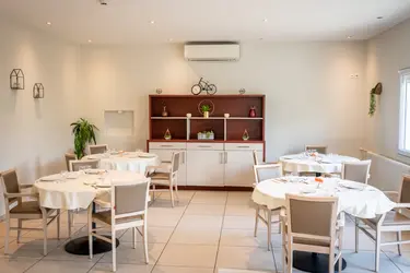 maison de retraite bellevue salle a manger restaurant