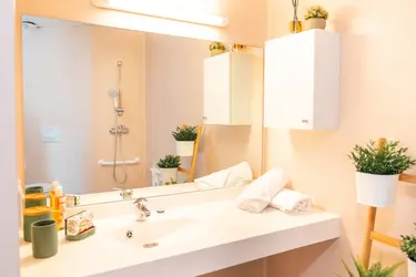 maison de retraite carbon blanc salle d eau