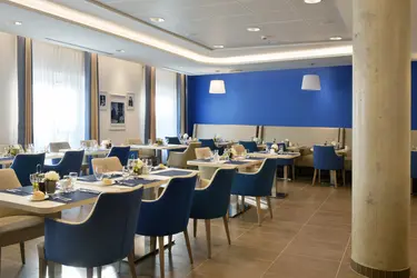 maison de retraite castagnary paris restaurant 2019