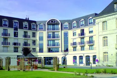 maison de retraite clos des benedictins bourges 03