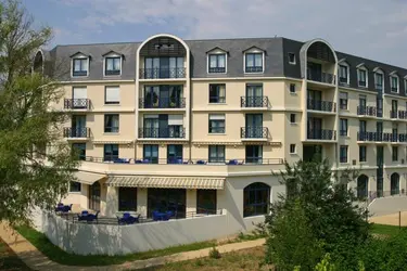 maison de retraite clos des benedictins bourges 05