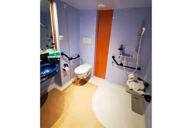 maison de retraite clos des benedictins salle de bain