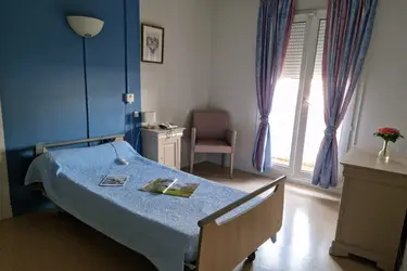 maison de retraite fauriel chambre bleue balcon