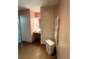 maison de retraite les jardins de camille salle de bain