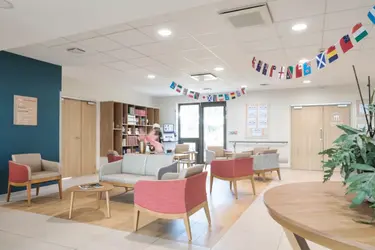 maison de retraite les jardins escudie accueil salon