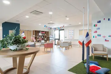 maison de retraite les jardins escudie salon accueil