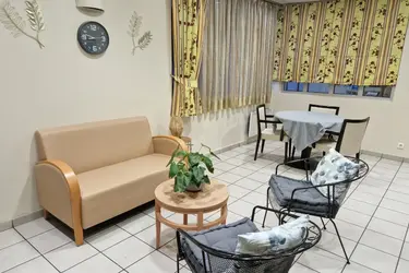 maison de retraite l hermitage salon