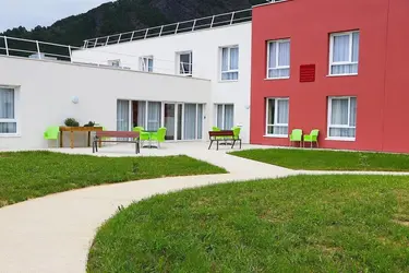 maison de retraite leon braconnier revin terrasse usa