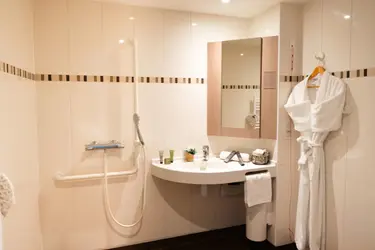 maison de retraite les magnolias salle d eau