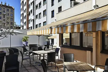 maison de retraite oprea croix rousse lyon terrasse dqh1752croixrousse