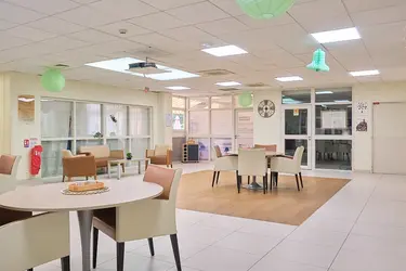 maison de retraite les pastoureaux grand salon