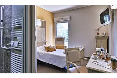 maison de retraite pommerol chambre jaune salle d eau 0