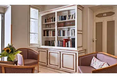 maison de retraite pommerol salon bibliotheque 0