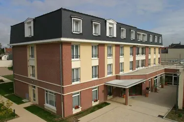 maison de retraite quentin de la tour saint quentin 02