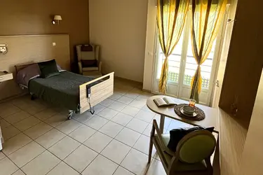 maison de retraite residence l occitanie chambre