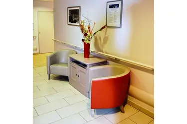 maison de retraite residence l occitanie salon etage