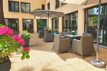 maison de retraite residence le sequioa terrasse