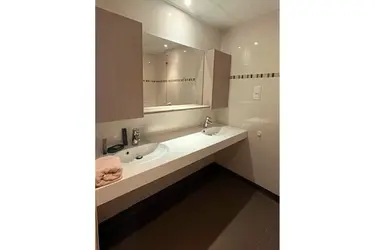 maison de retraite rognac salle de bain