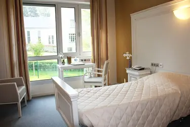 maison de retraite st joseph clamart 04