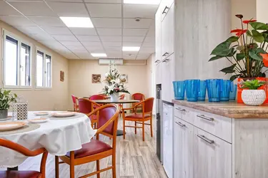 maison de retraite la tour de pujols villeneuve sur lot p0q0725 dxo snapseed