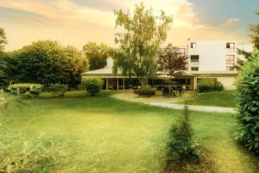 maison de retraite val de seine j