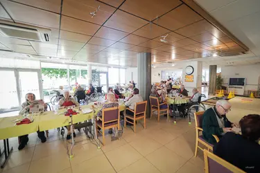 maison de retraite villa paul thomas le vernet 5