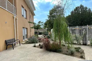 maison de retraite les jardins du mazet exterieur