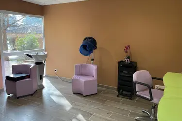 maison de retraite les jardins du mazet salon de coiffure