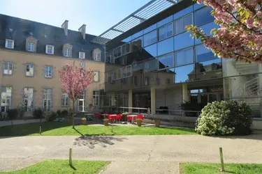 maison de retraite la senatorerie alencon exterieur