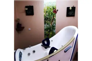 maisonderetraite lesjardinsdines thalasso