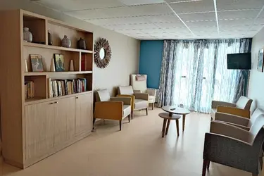 maisonderetraite residencesainteclotilde espacebibliotheque