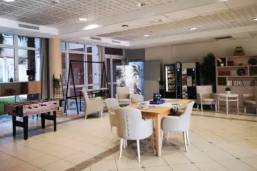 maisonderetraite saintluc salonanimation