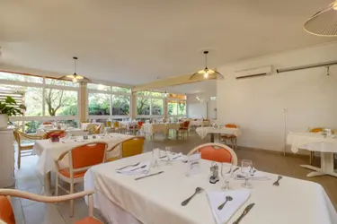 residence les mimosas restaurant